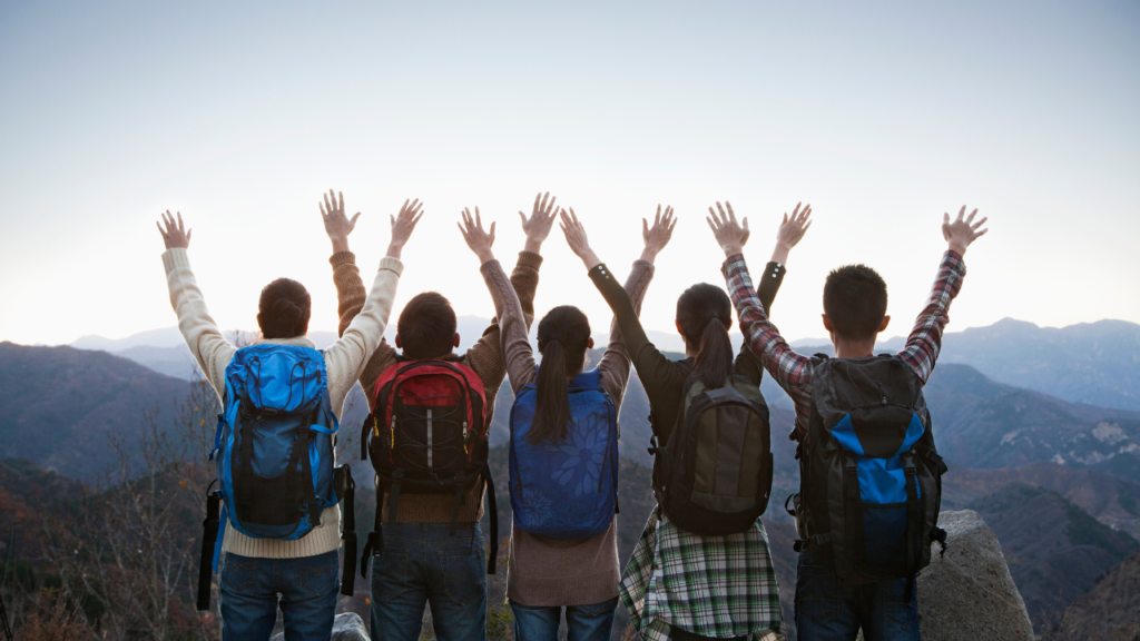 5 Points Why Friends Are Better than Family